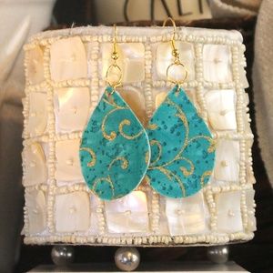 Medium teardrop earrings with blue and copper